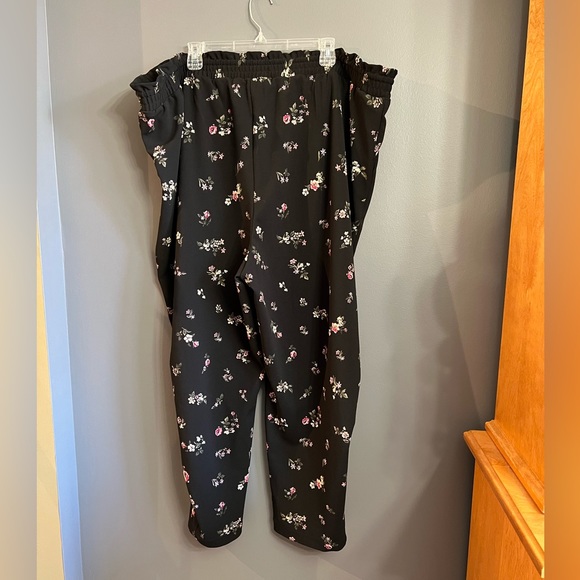 Pennington’s Knit Straight Leg Jogger! - Picture 5 of 6